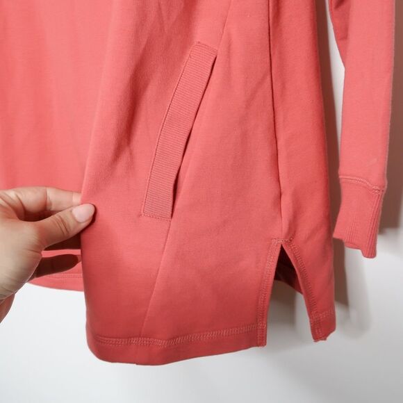 D & Co Active Coral‎ Crewneck Sweater Pullover Side Slit Pockets Size Small - Picture 3 of 5